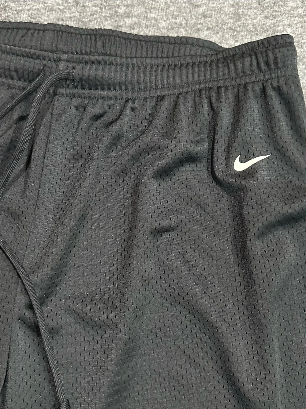 Nike Boys Large 12-14 Black White Tearaway Snap Track Pants Mesh Basketball